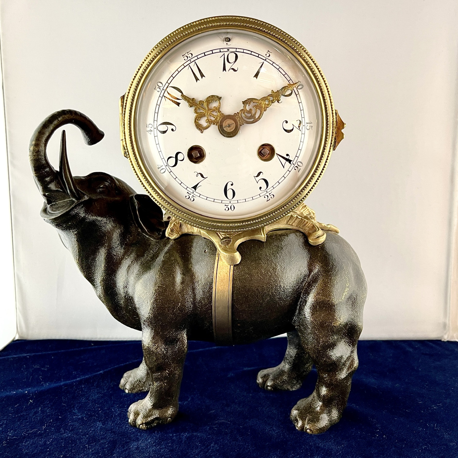 A French Elephant Clock