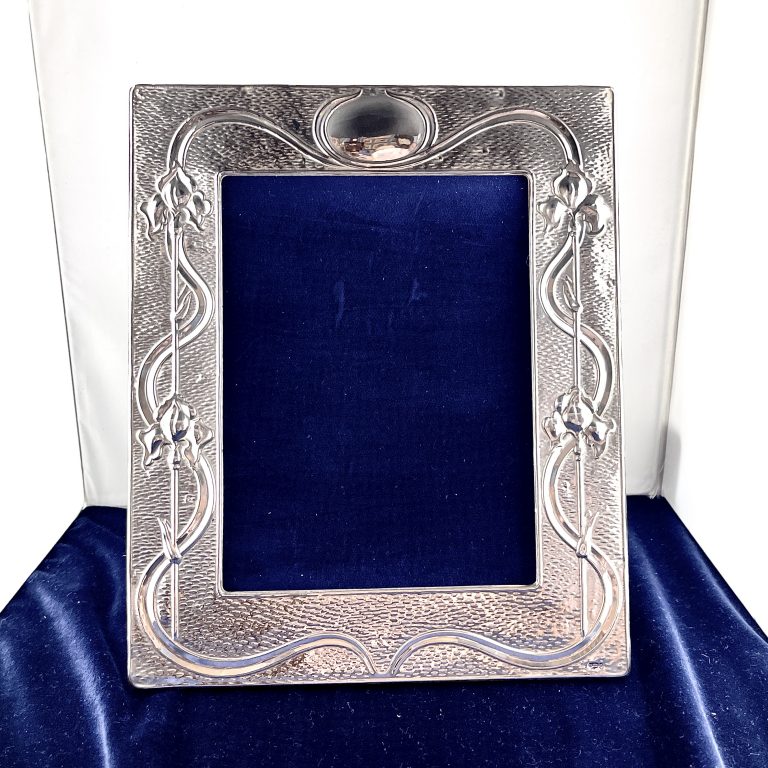 Art Nouveau Style Silver Photograph Frame